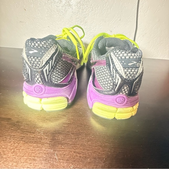 Brooks Ravenna 4 Purple Black  Athletic Running Shoes Sneakers Women's - Picture 7 of 11